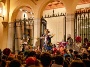 Preparatius per a l’Arribo del Carnestoltes a Sitges