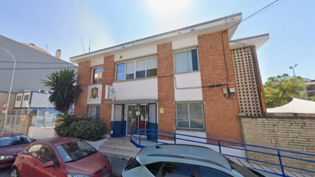 Imatge de l'exterior de la comissaria de la Policía Local (Vilanova i la Geltrú)