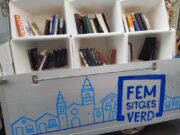 La furgoneta Book Truck porta llibres gratuïts al Cap de la Vila